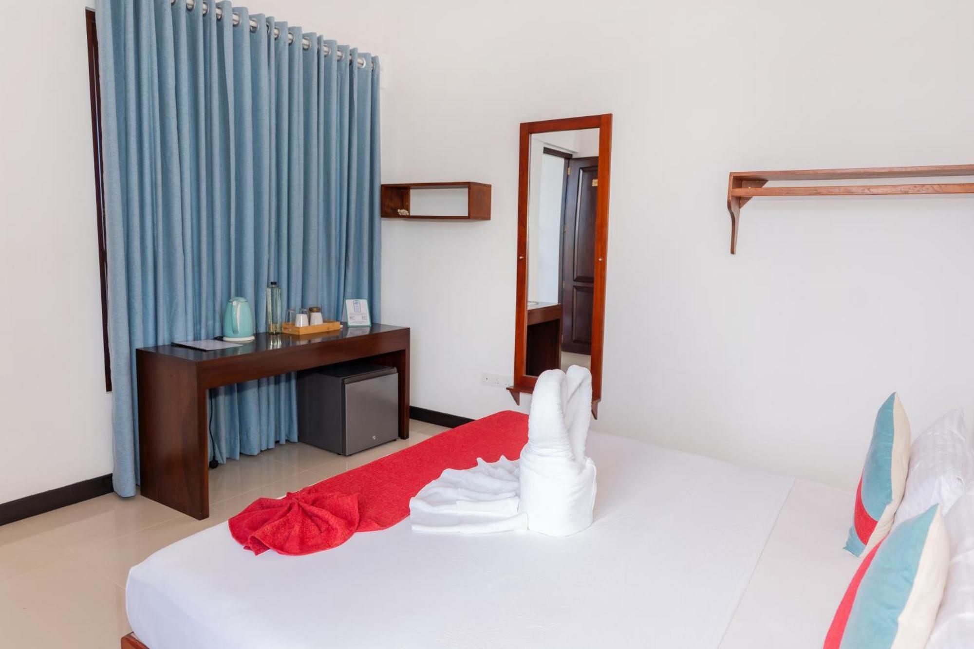 Sea Cloud Hotel Unawatuna Ngoại thất bức ảnh