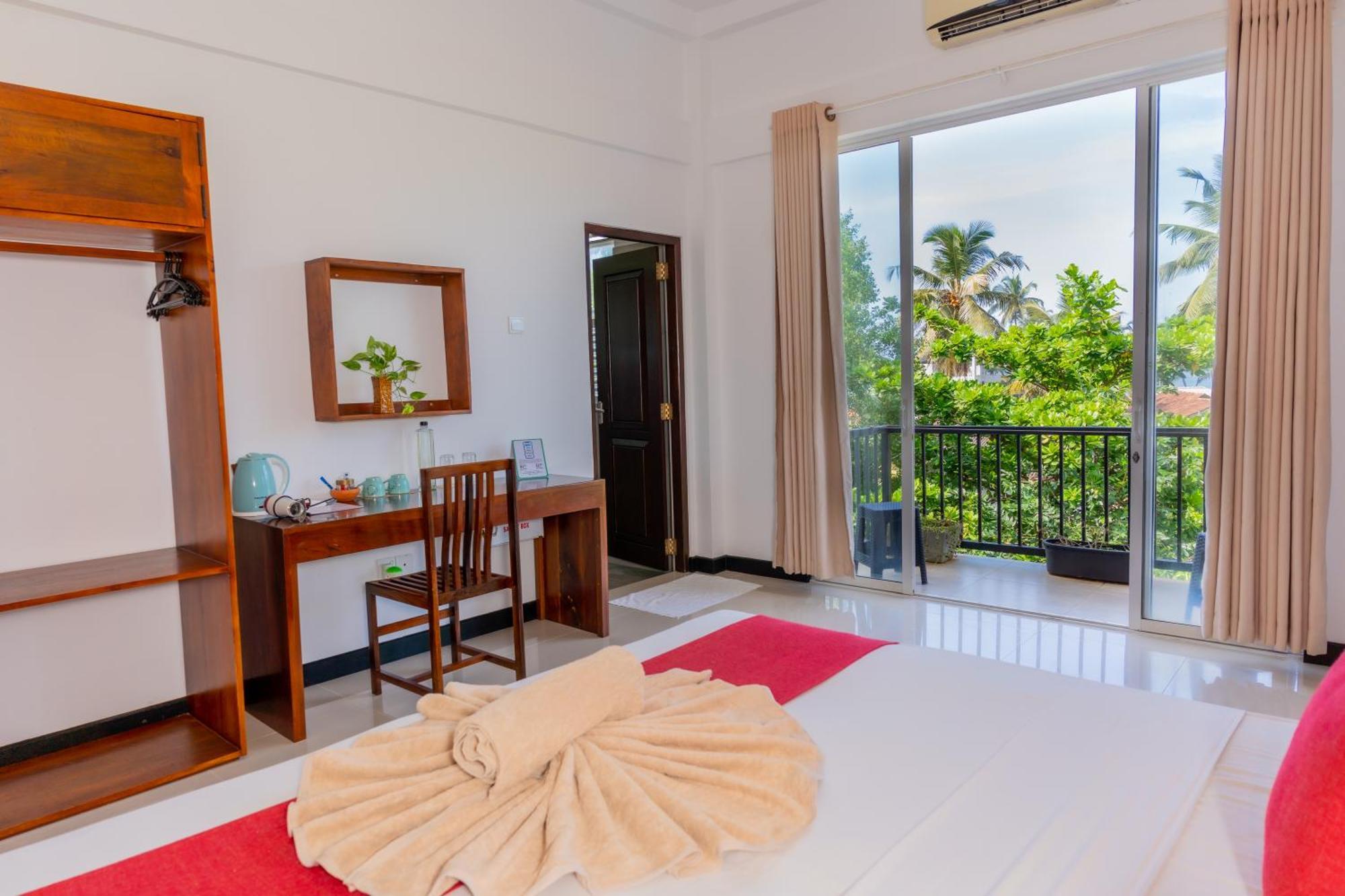 Sea Cloud Hotel Unawatuna Ngoại thất bức ảnh